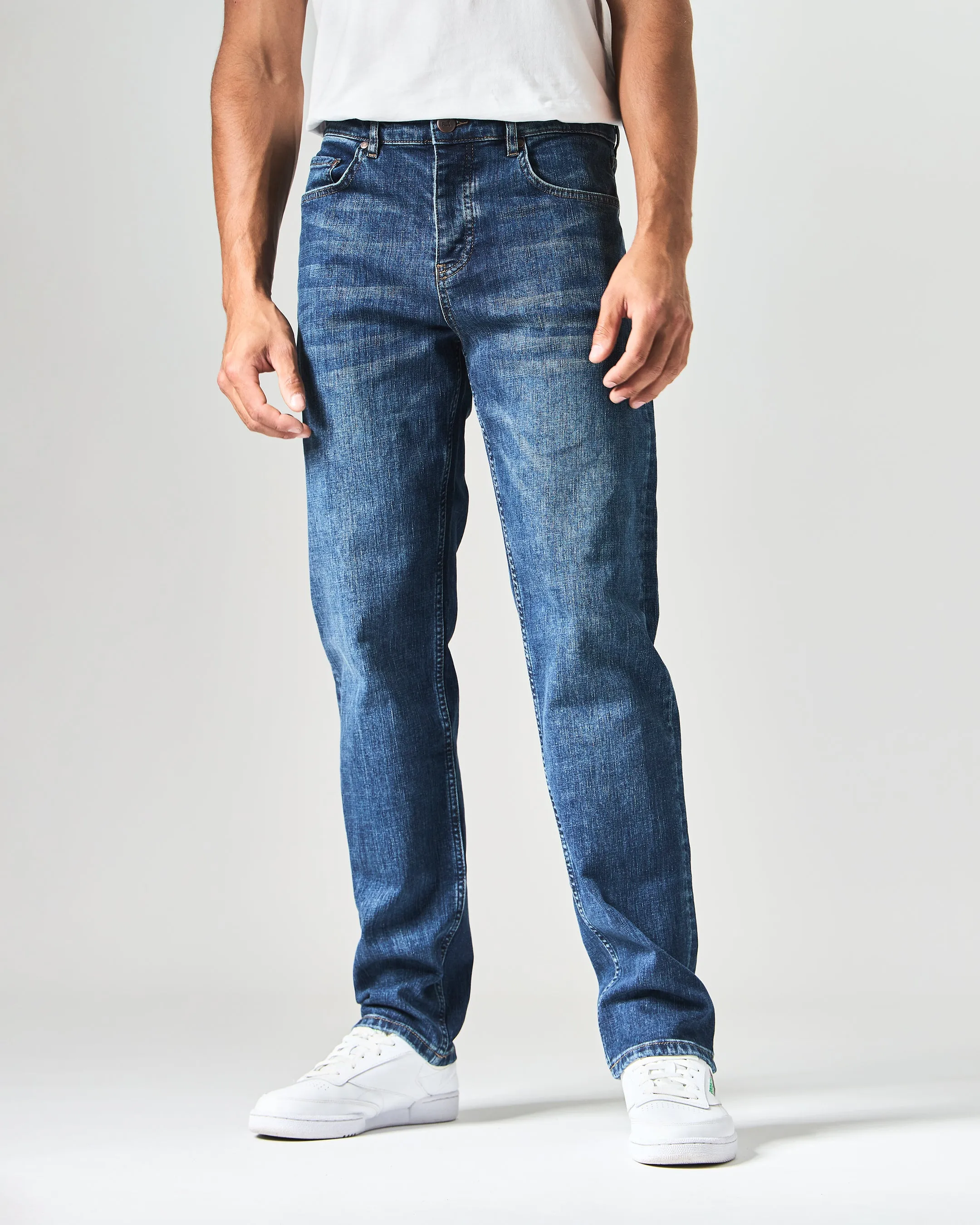 444 Easy Washed Vintage Denim Jeans