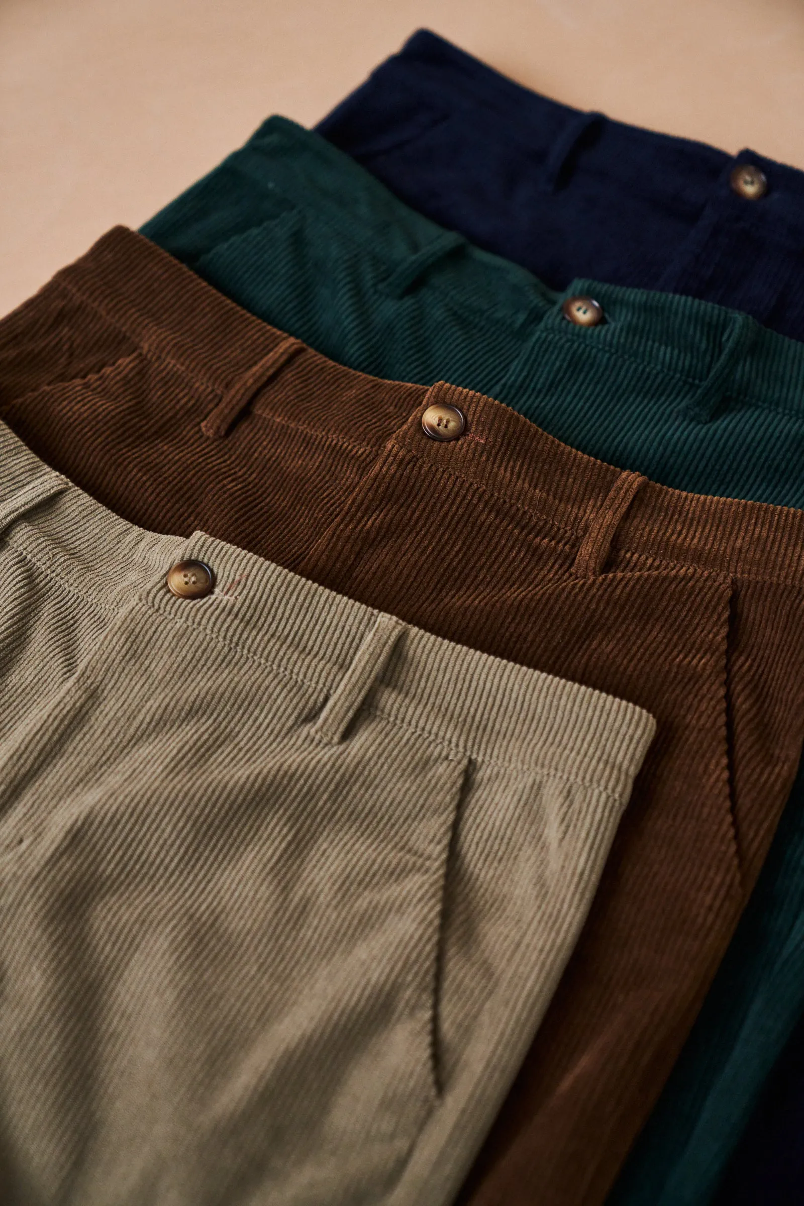 CEDAR BROWN CORDUROY TROUSERS