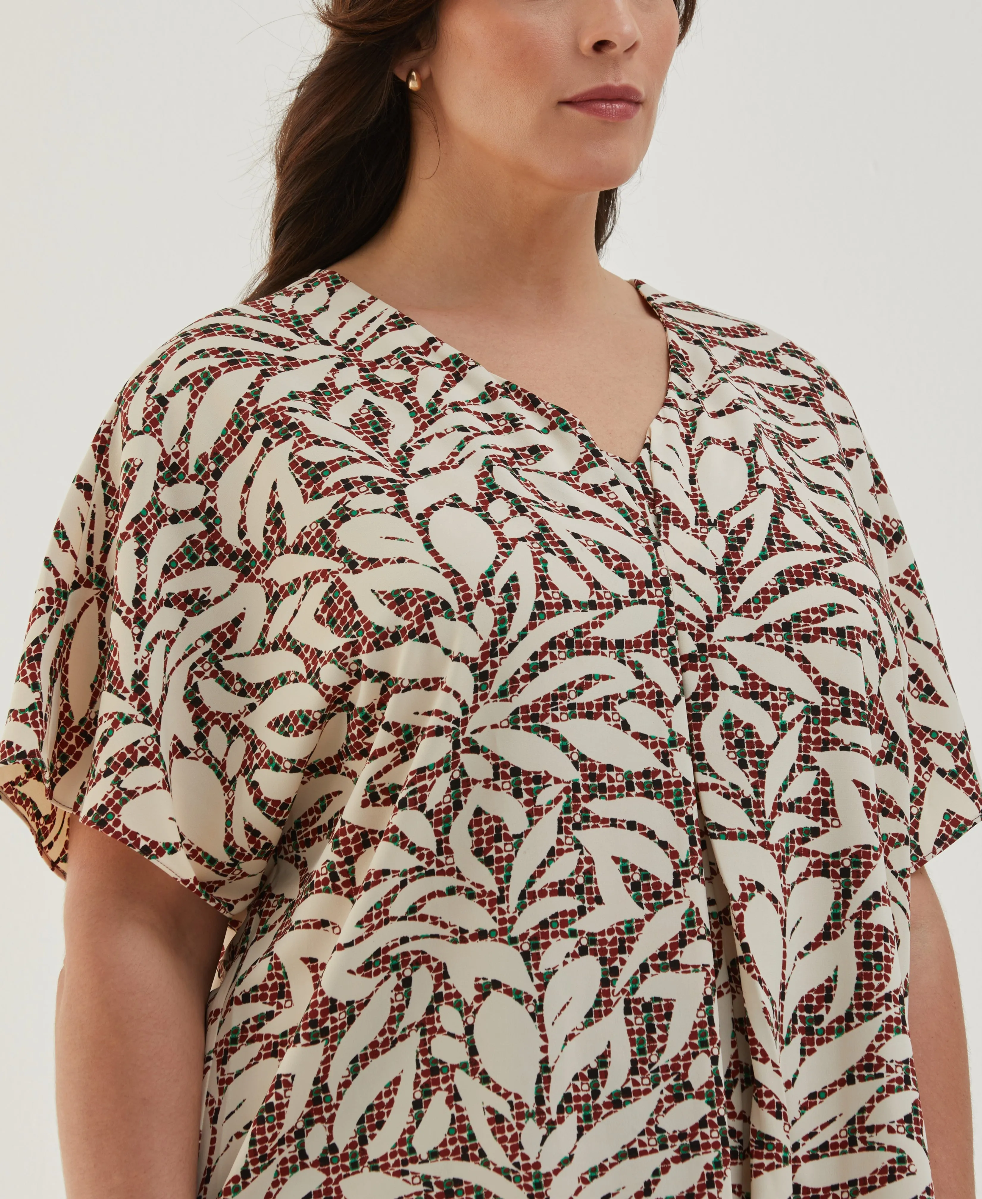 Plus Size Beach Geo Print Layered Dolman Sleeve Blouse